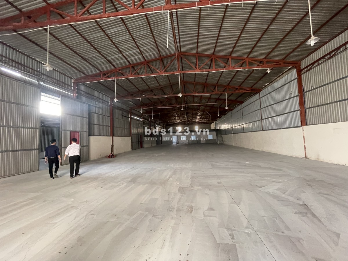 Cho thuê kho 760m2, 1000m2, 1400m2, 2000m2 đường Liên Phường, P. Phú Hữu, Quận 9