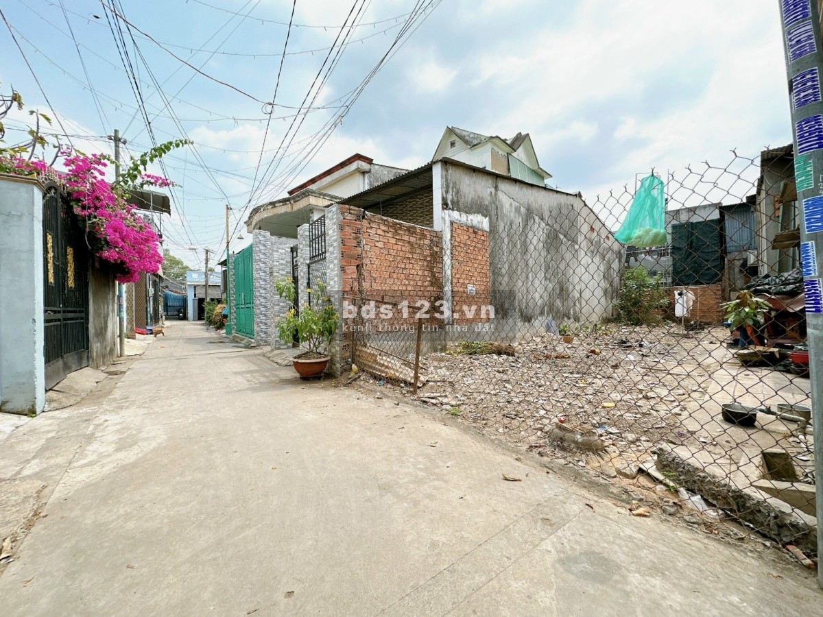 Bán lô đất sổ riêng gần đền thánh martin, chợ Thánh Tâm, phường Tân Hoà Biên Hoà