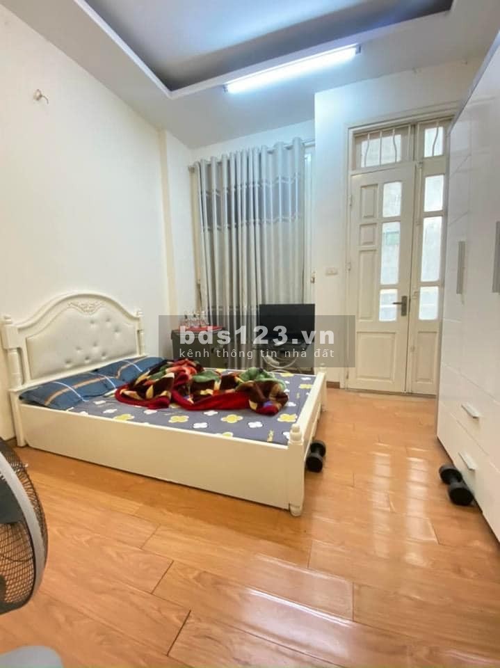 Bán nhà Thái Hà trung tâm Đống Đa hàng hiếm 50m ra phố