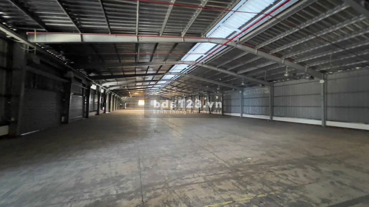 Cho thuê kho đẹp 2000m2, 5000m2, 10000m2 QL 1A, Linh Trung, Thủ Đức