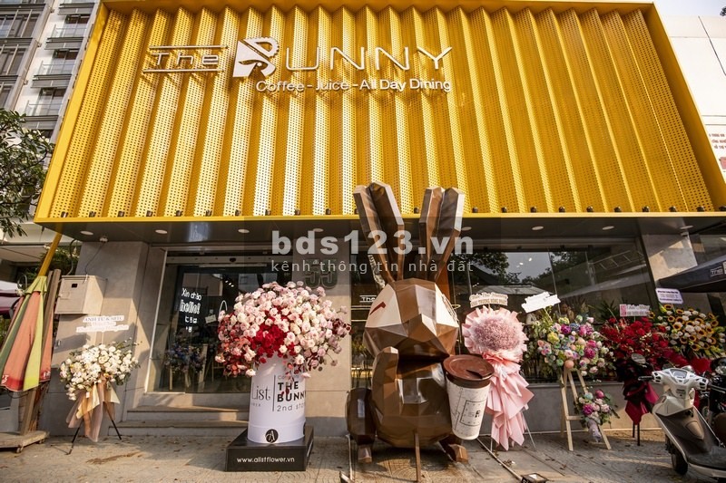 Cho thuê MT Nguyễn Thị Minh Khai, Q1. 10x30m, 2 Lầu. Chỉ 230 triệu TL. 0911989098