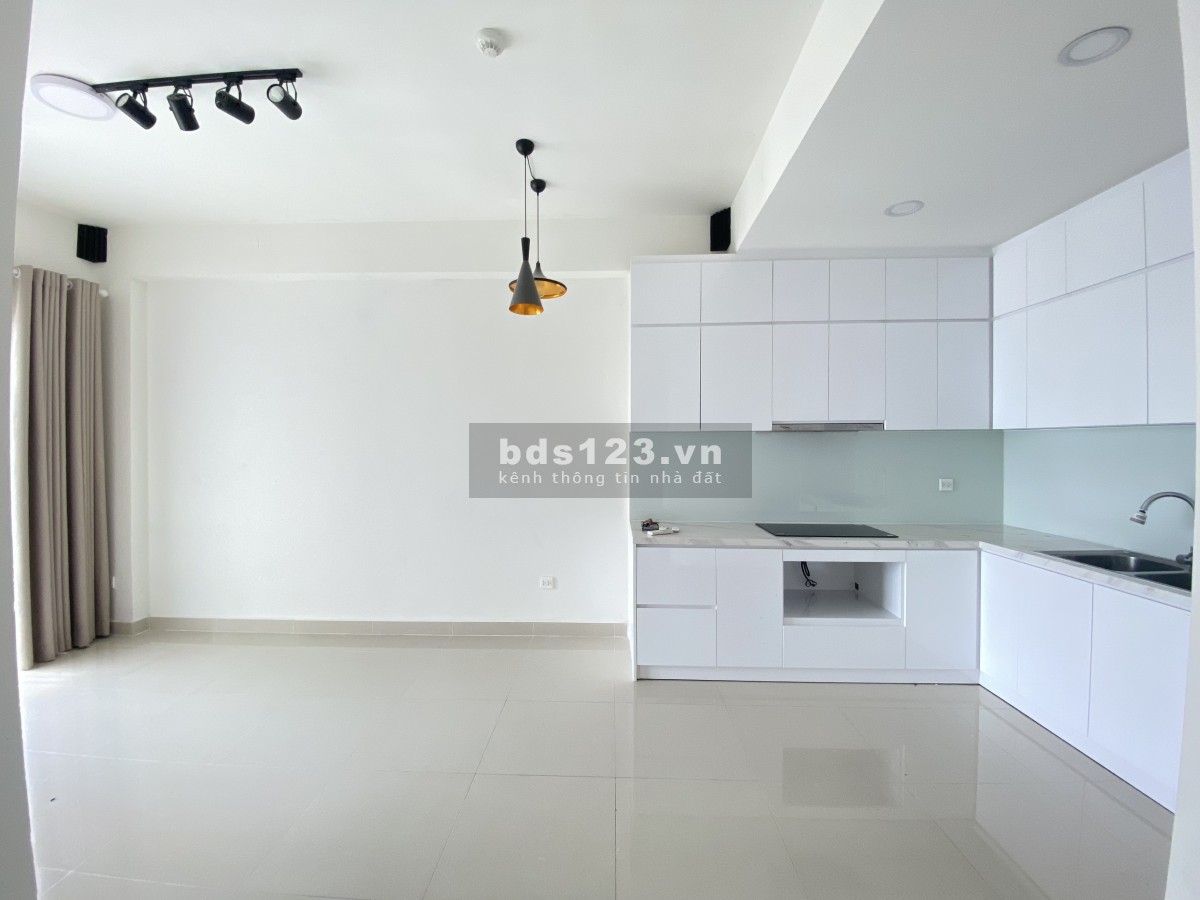 Cho thuê căn hộ 2PN 2WC - Nội thất cơ bản - The Sun Avenue - Quận 2 - Hàng Hiếm - giá rẻ