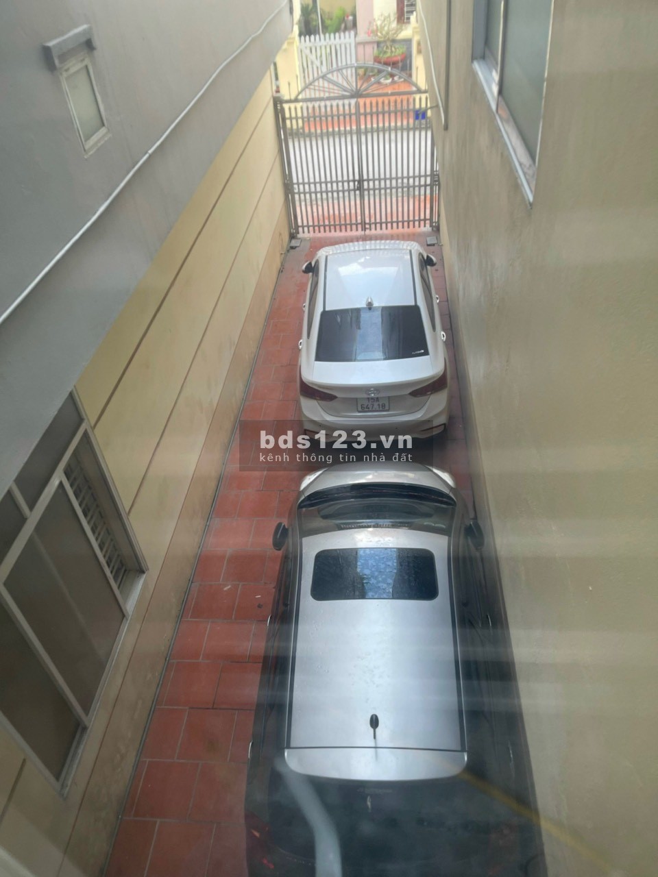 Bán nhà Đằng Lâm Hải An ngõ 75 Trung Hành 2,68 tỷ, 43m2, 3,5 tầng, sân rộng đỗ được 2 ô tô