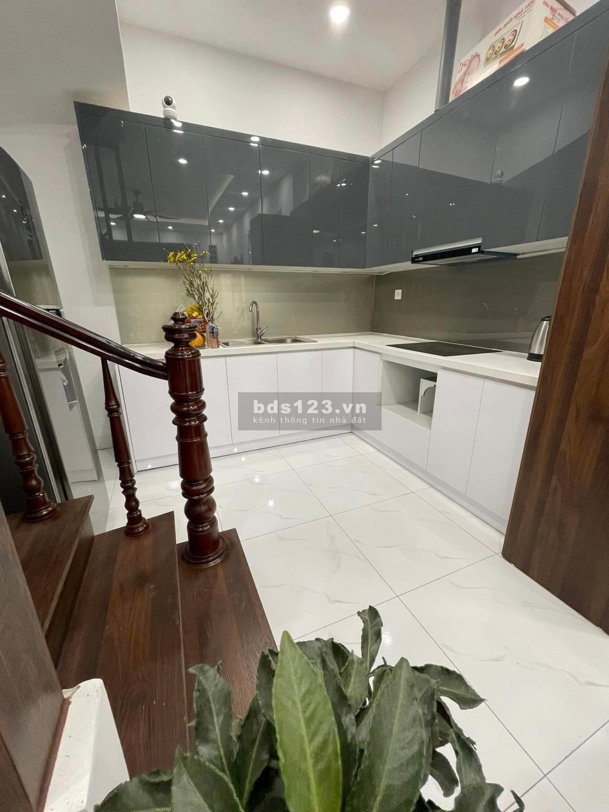 Mô góc Vũ Tông Phan, ô tô đỗ cửa, xây mới, 50m2, mặt 5m, cách phố 5m, 6.3 tỷ
