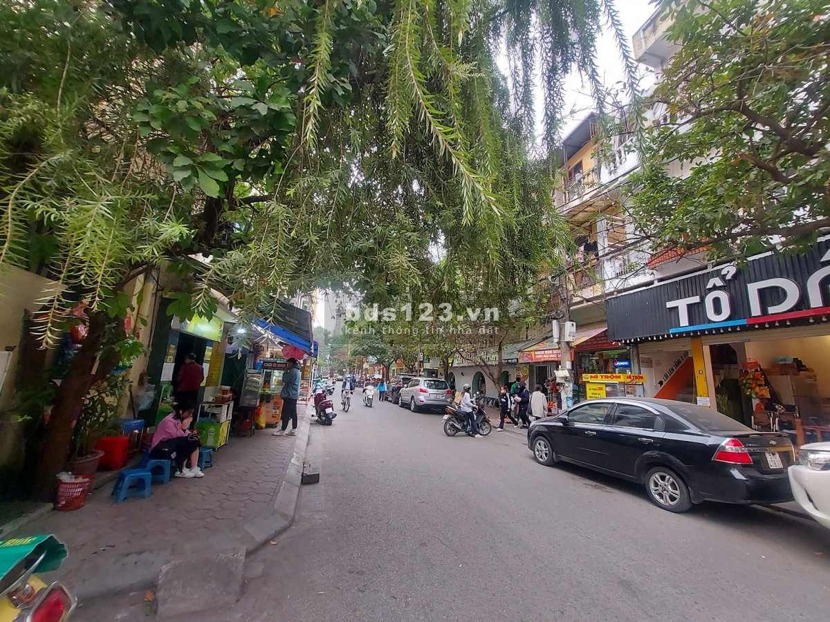 Bán siêu phẩm lô góc quận Đống Đa, phố Tây Sơn. Dt 61m, 4T, MT 13m, 18 Tỷ. Vị trí quá đẹp, KD Đỉnh