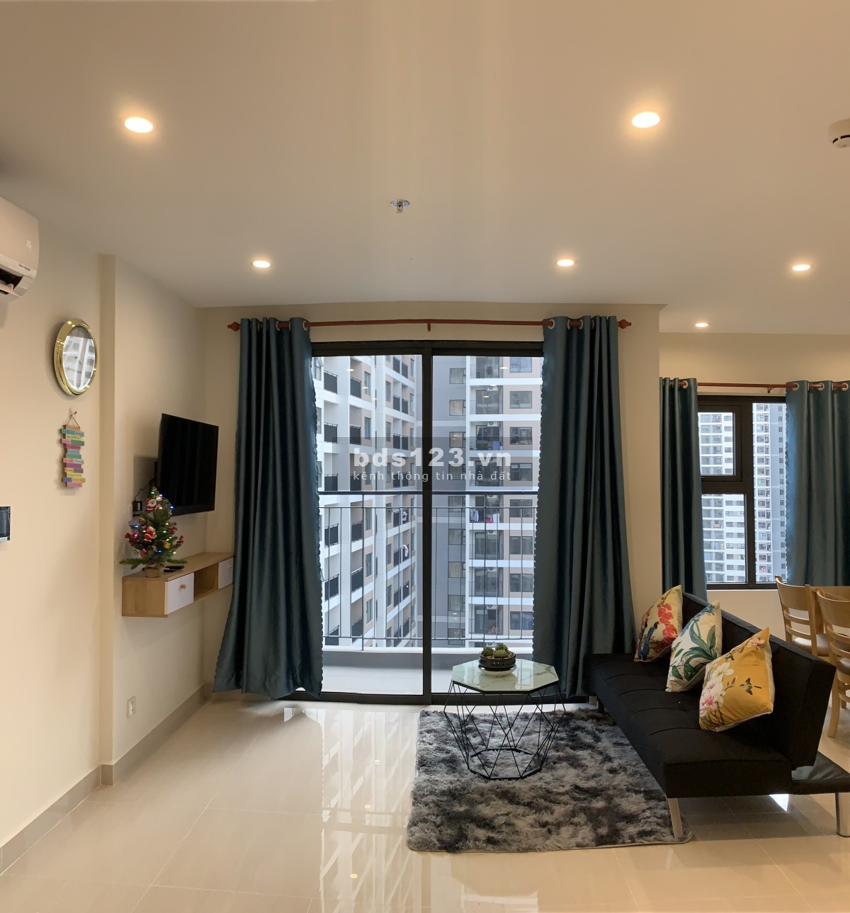 BÁN 1tỷ 550 cho căn STU đã có sổ Vinhomes Quận 9