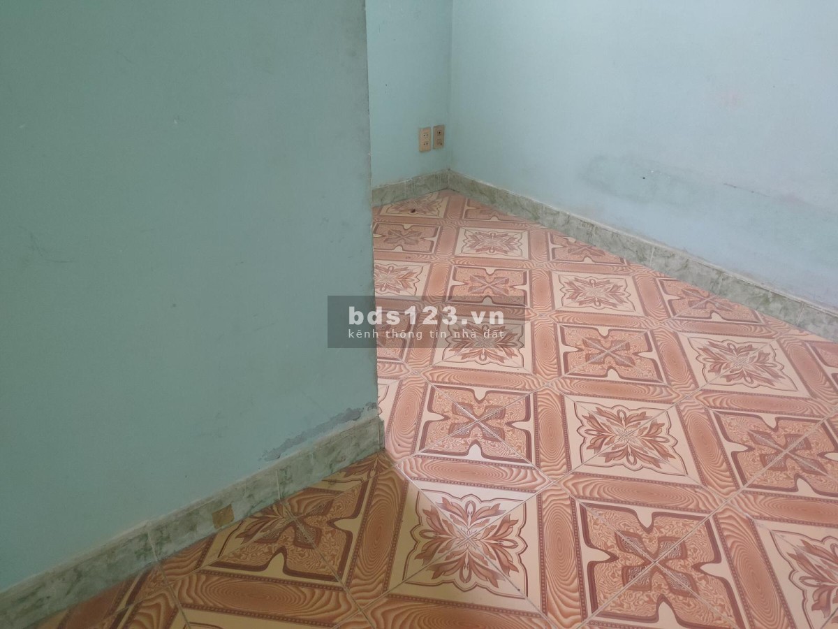 Phòng trọ 12m2 đường Trường Sa Quận Phú Nhuận
