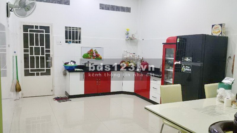 Cho thuê nhà 3 lầu mặt tiền đường NB Cao Lỗ Phường 4 Quận 8