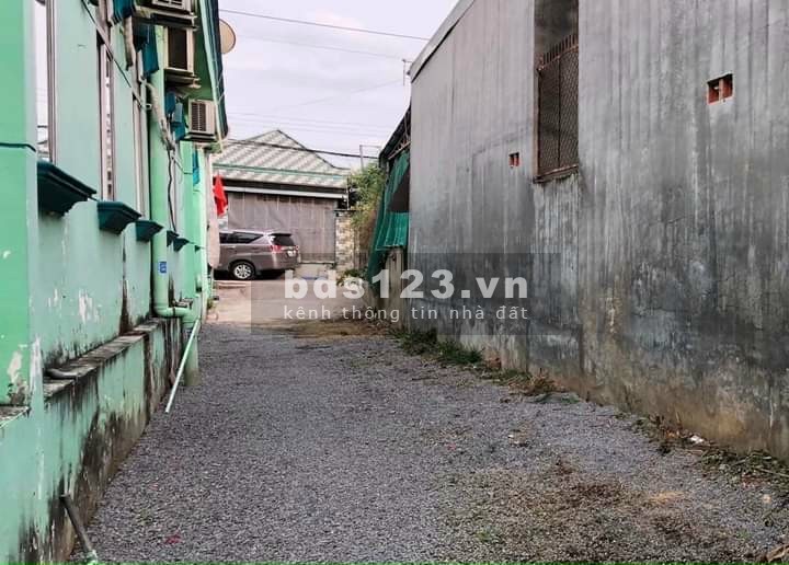 Chủ ngộp NH nên cần bán lô đất ở Hưng Định , TP Thuận An, Bình Dương 5x20 thổ cư 50 giá 1,7 tỷ