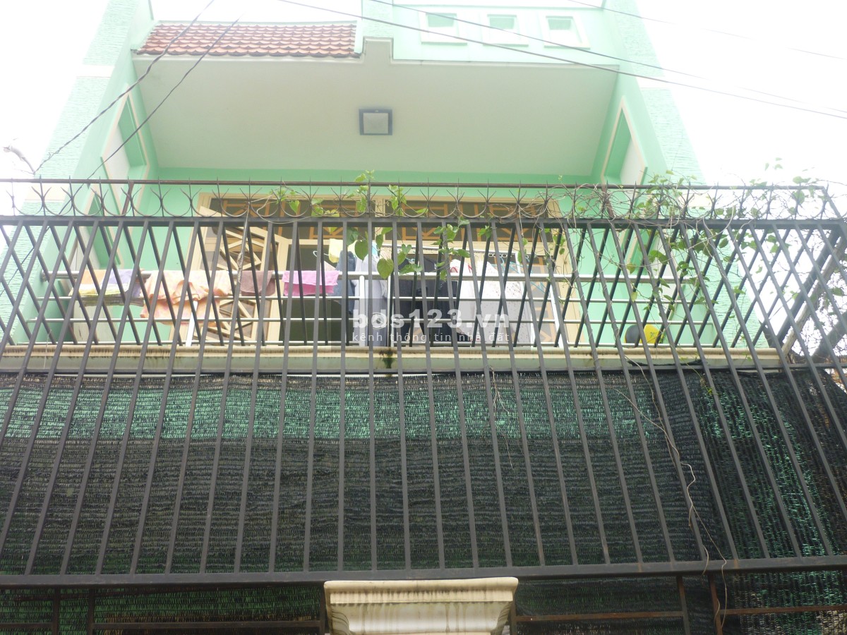 Chính chủ cho thuê nhà nguyên căn 453/70/35 Lê Văn Khương, quận 12, 2pn, 2 wc, giá 4 tr/th
