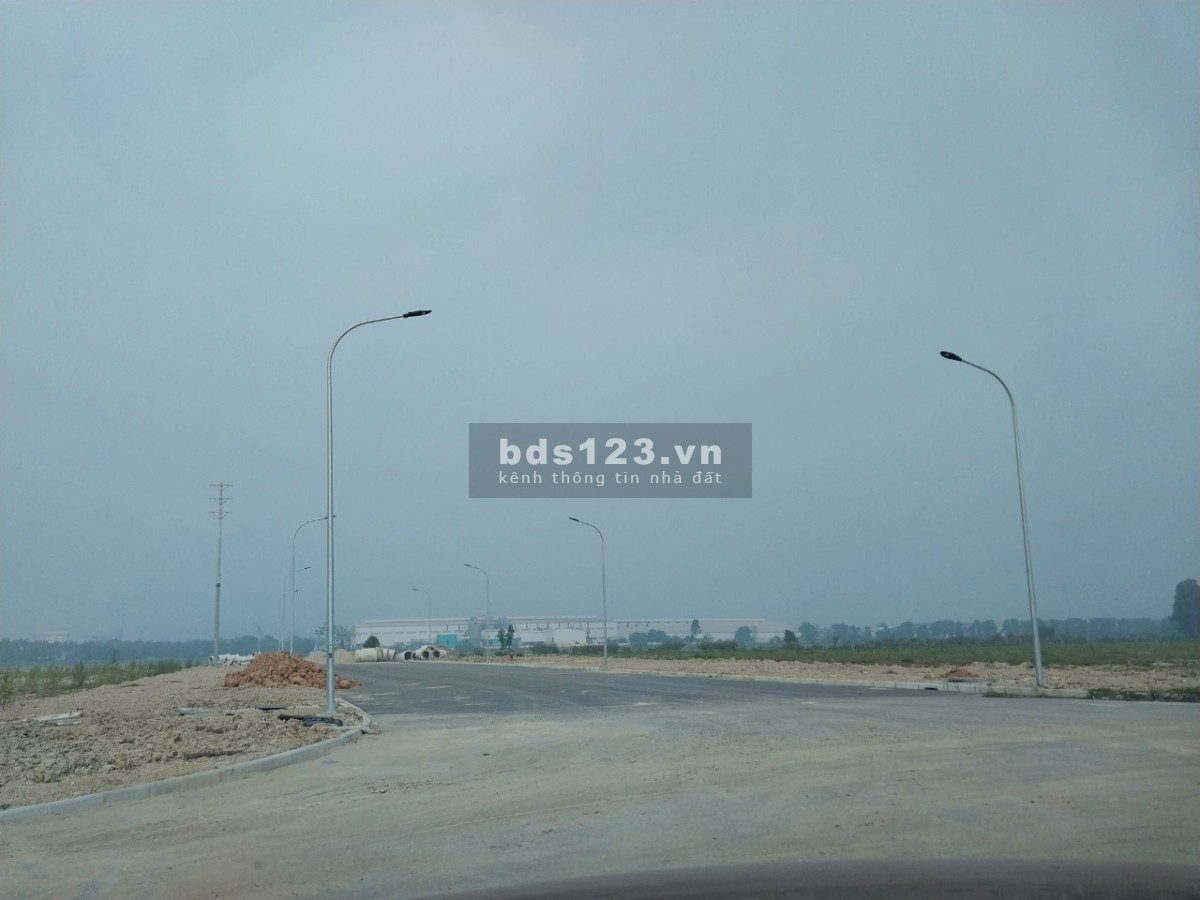 Bán 1ha đất công nghiệp tại KCN Phố Nối, đã san sấp bàn giao ngay. Xây dựng ngay