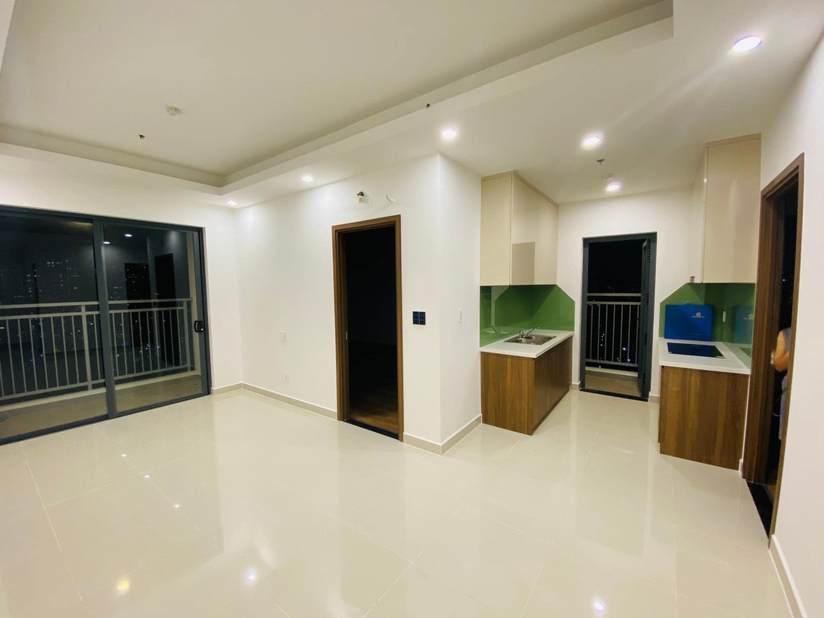 Căn góc 2PN 73m2 Q7 Riverside máy lạnh và rèm cửa giá 8.5triệu