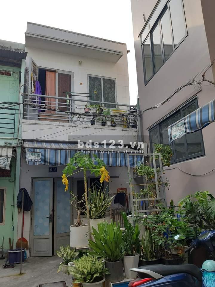 Bán nhà quận Bình Thạnh, 40m2, 2 tầng, mọi tiện ích, giá cực rẻ - chỉ còn 4 tỷ