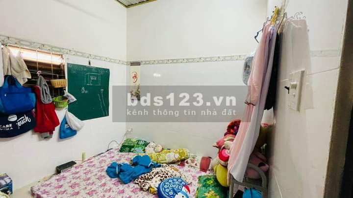 Bán nhà quận Bình Thạnh, 40m2, 2 tầng, mọi tiện ích, giá cực rẻ - chỉ còn 4 tỷ