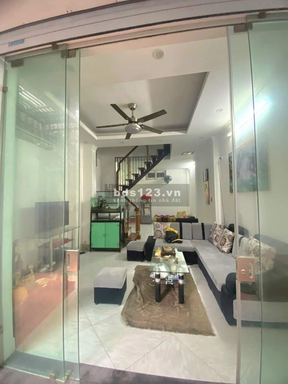 Bán nhà 32m2 4 tầng ngõ Âu Cơ, Tây hồ 4chính chủ