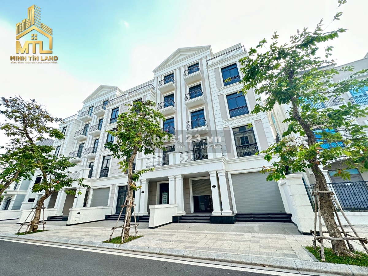 Cho thuê ngay nhà phố 144m2 Vinhomes Q9 với 10 triệu
