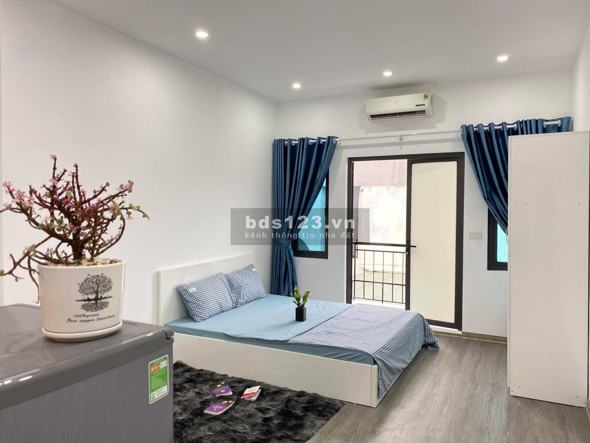 Bán nhà Lĩnh Nam, ô tô đỗ cửa – Tiện ích ngập tràn - 33m, xây 6 tầng, dưới 3 tỷ