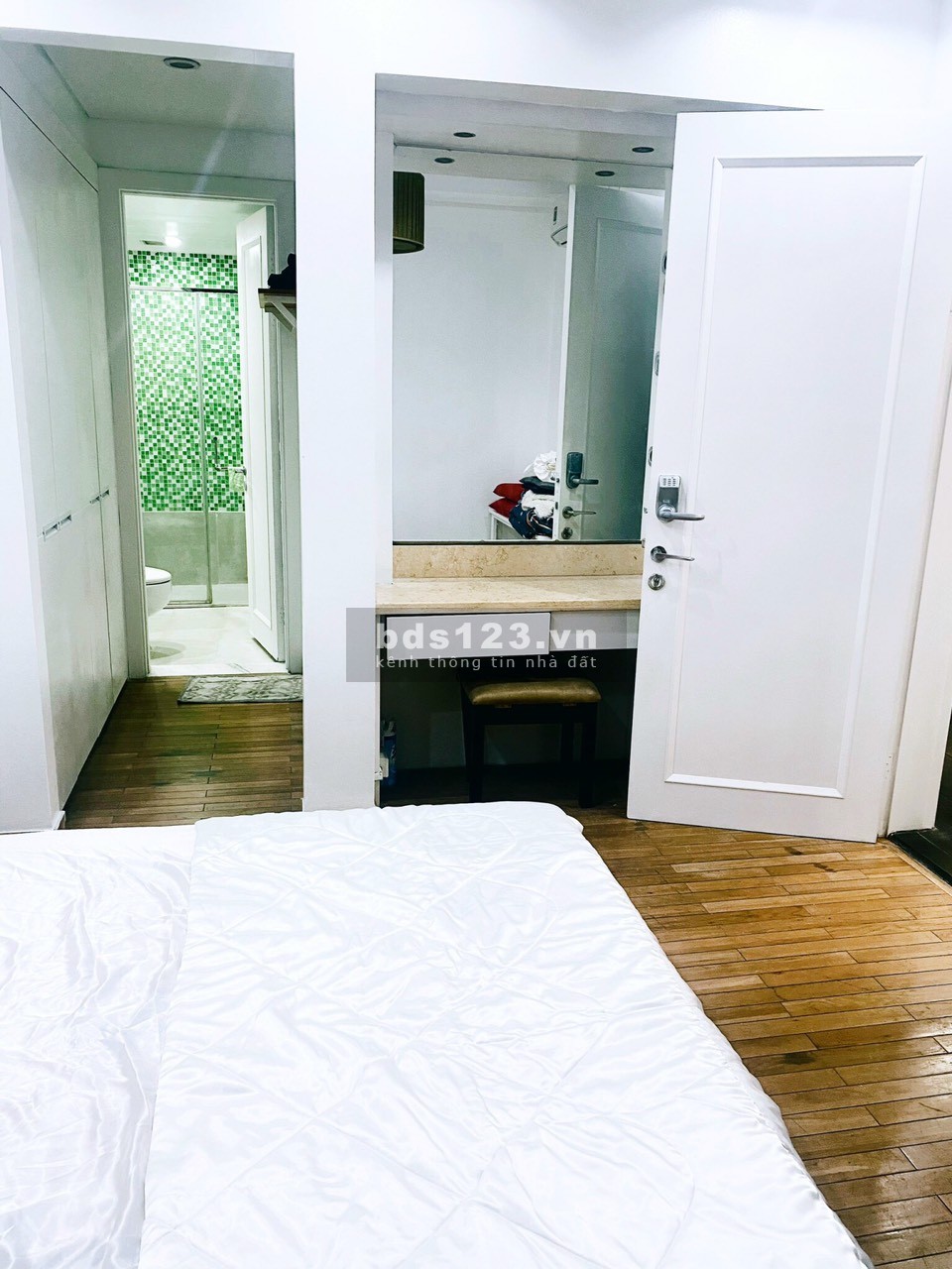 Hot!!! Cho thuê căn hộ THE MANOR 3PN 3WC FULL nội thất