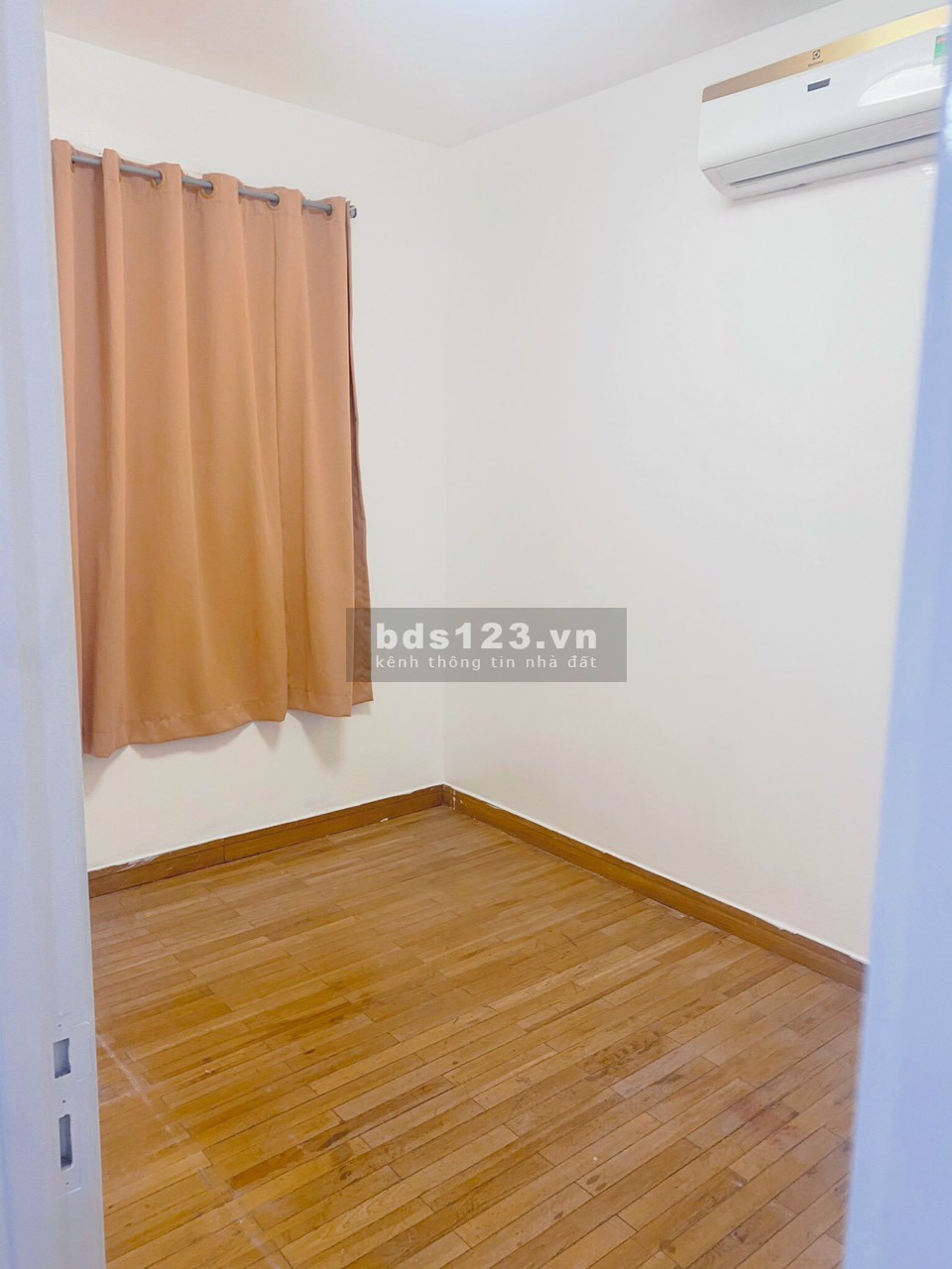 Hot!!! Cho thuê căn hộ THE MANOR 3PN 3WC FULL nội thất