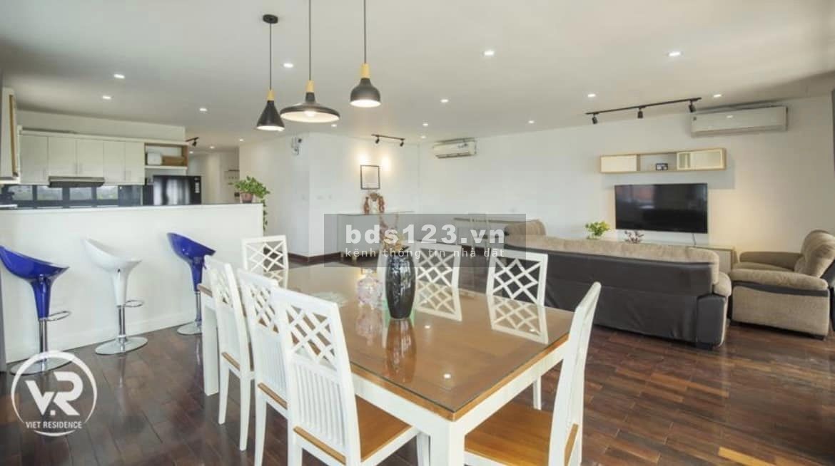 Bán nhà mặt phố Quảng An, Tây Hồ. Dt 226m, 7T, MT 8m, 140Ty. Vị trí Đắc Địa, Duy nhất 01 căn bán, KD