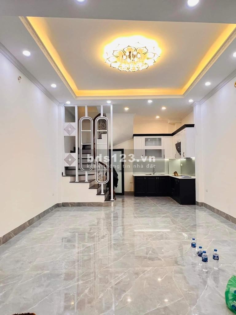 Hiếm, Bán nhà đẹp Đào Tấn, tặng nội thất xịn - 31m2 * 6tầng.