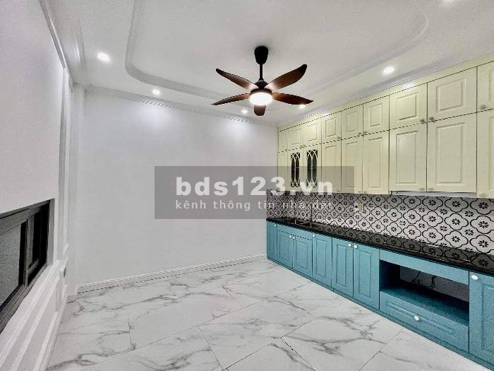 Bán nhà Tứ Hiệp, có 102, 42m2 vừa tròn 4 tỷ