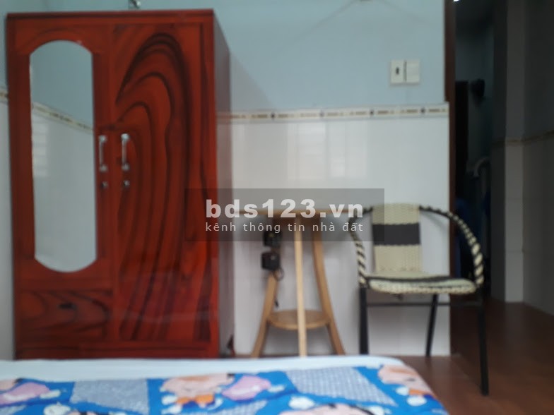 Cho thuê 3 phòng trọ cho nam tại quận 4 giá 2,2 triệu, 2,8 triệu và 3,2 triệu/tháng
