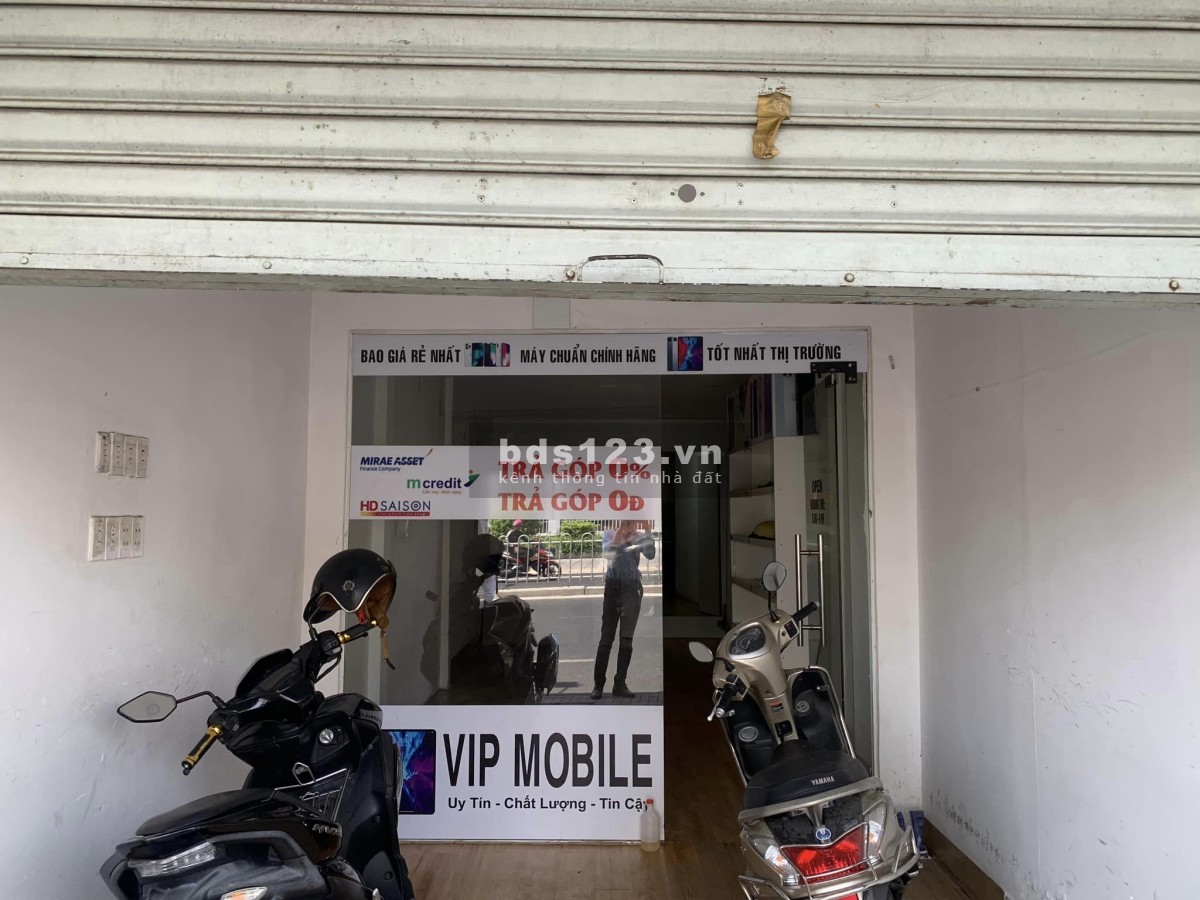 Cho thuê nhà nguyên căn 2 tầng mặt tiền Hoàng Văn Thụ giá cực sốc