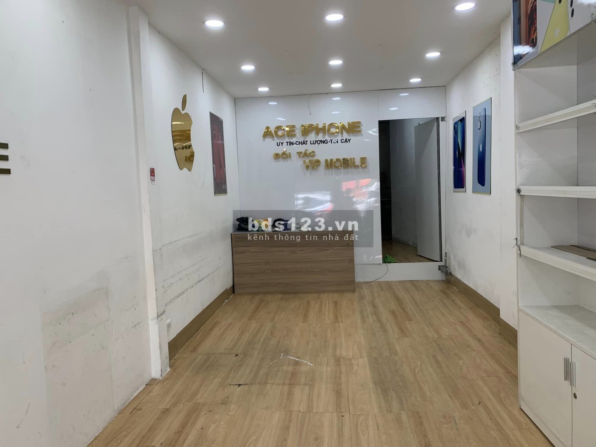 Cho thuê nhà nguyên căn 2 tầng mặt tiền Hoàng Văn Thụ giá cực sốc