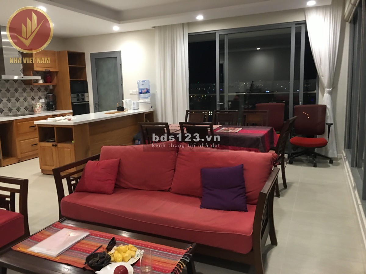 Cho thuê căn hộ 3 phòng ngủ Đảo Kim Cương view sông Sài Gòn. Dt 120m2. Giá 36tr/tháng. LH 0938420602
