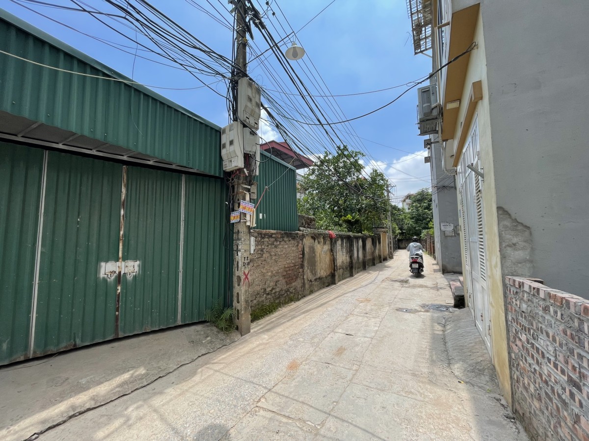 Bán đất Hậu Ái Vân Canh, 37.8m, ngõ xe ba gác chạy, gần chợ, trường học rẻ nhát khu vực