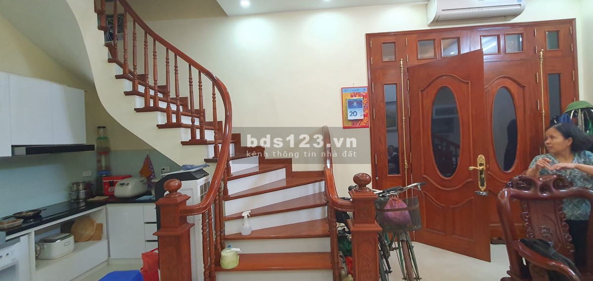 Trung tâm phố cổ - Lô góc - Mặt phố 15M - Nội thất sang xịn, tặng lại toàn bộ - Chủ cần bán gấp