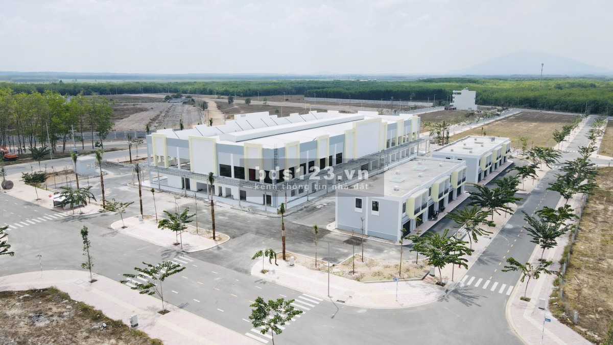 Bán đất nền mặt tiền giá Z30A, Đức Linh, Bình Thuận