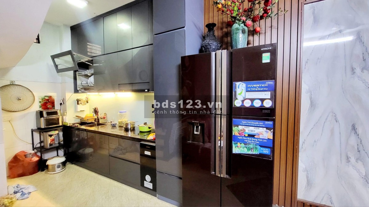 Bán nhà riêng Vĩnh Hưng, diện tích 30m2, kết cầu 6 tầng lầu