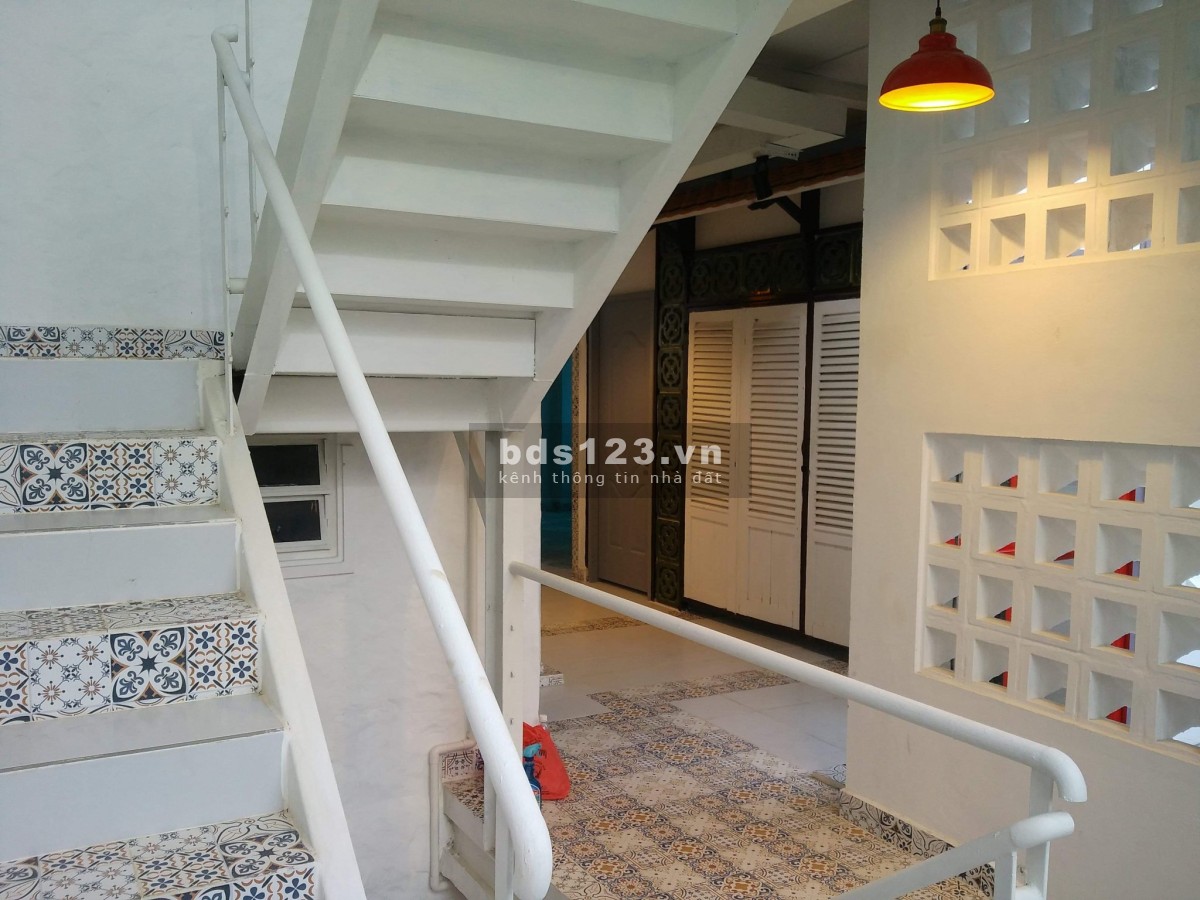 Cho thuê phòng trọ Trần Huy Liệu Khúc, sạch sẽ, yên tĩnh, rất art