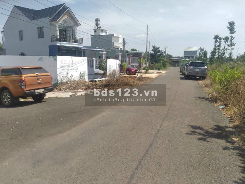 Bán đất 144m2 full thổ tại phường Tiến Thành, đường nhựa 17m, giá thấp hơn khu vực 15%