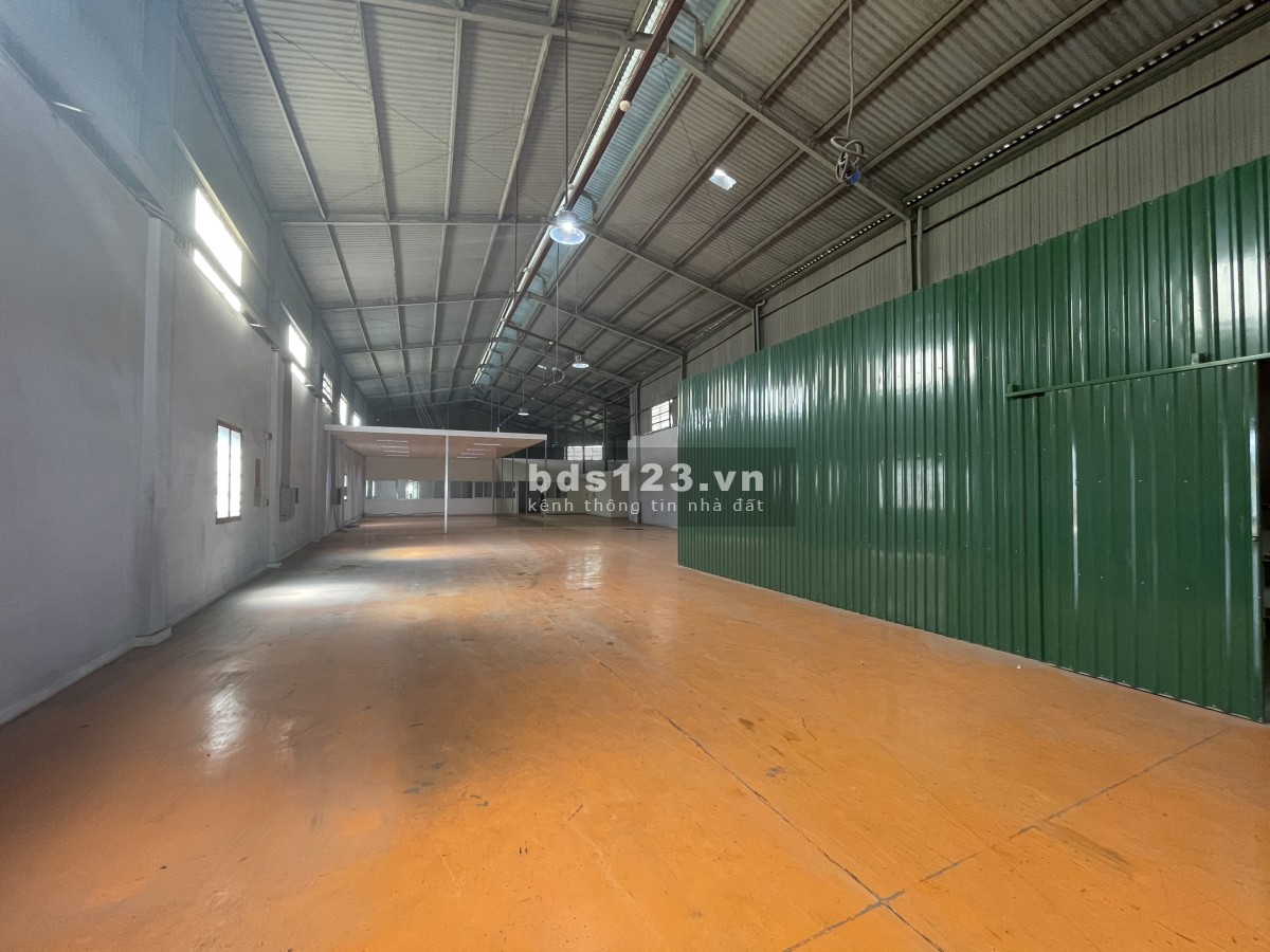Cho thuê 1000m2 kho Hoàng Hữu Nam, Long Thạnh Mỹ, Quận 9, dt 1.000m², giá chỉ 85 triệu/tháng