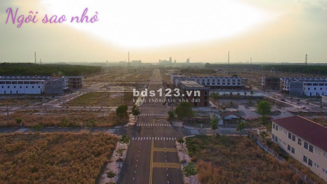Ngộp bank bán cắt lỗ lô đất 100m2 đường 25m cạnh khu công nghiệp lớn nhất Bình Dương