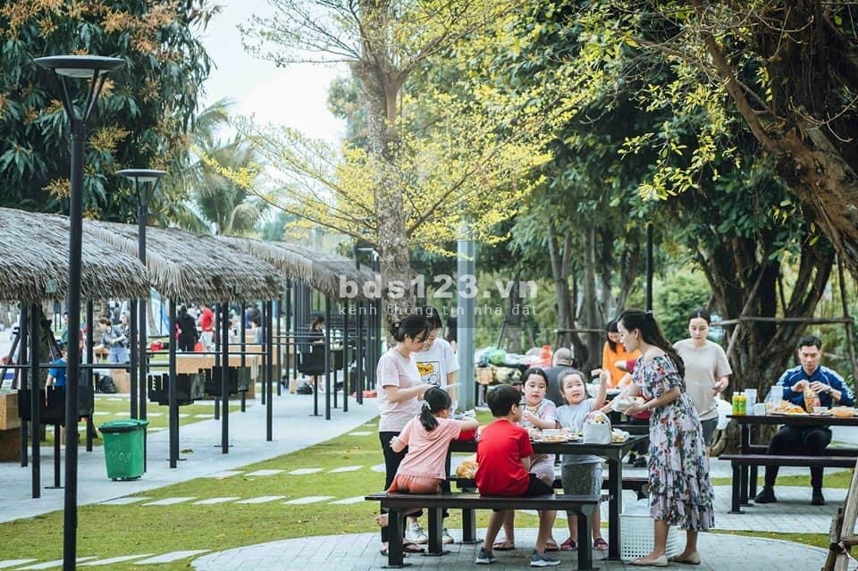 Giá sốc! Bán căn hộ góc cao cấp, 2PN (+1 phòng đa năng), chỉ 1,95 tỷ, tại Vinhomes Ocean Park