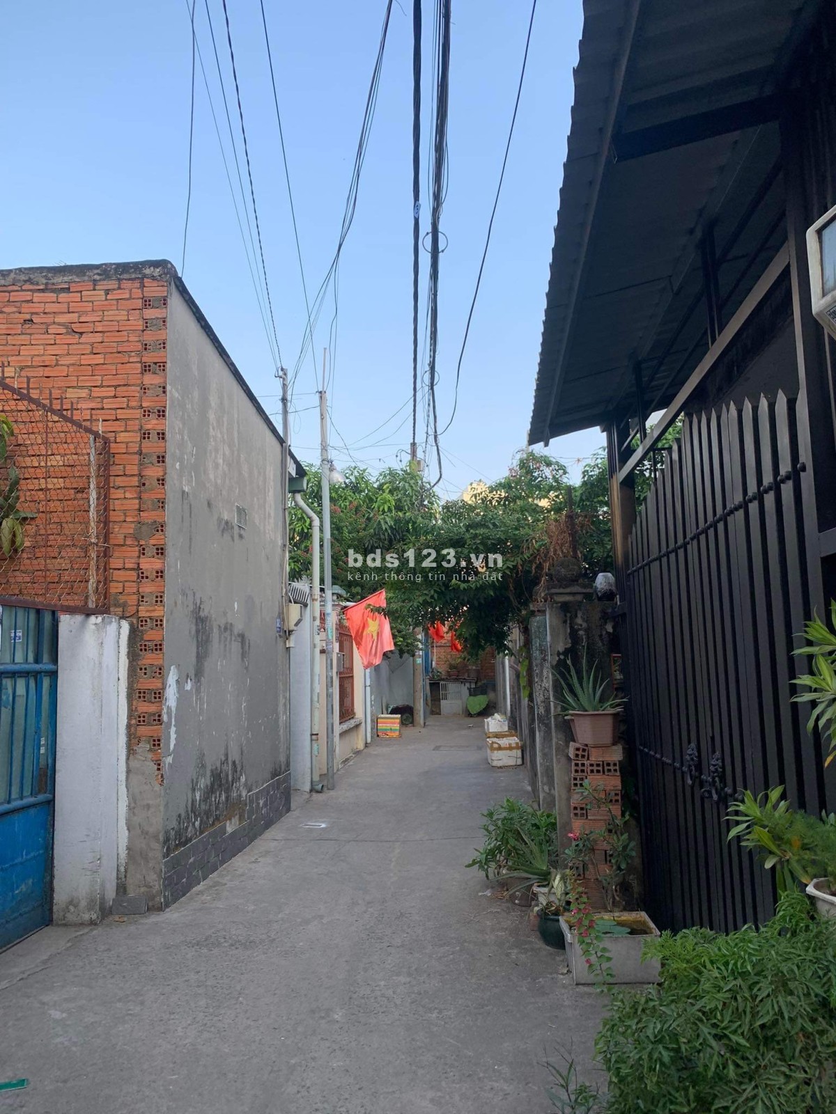 Cần bán nhà Linh Chiểu -TP. Thủ Đức - 66M2 - Gía chỉ hơn 4 tỷ LH: 0325821892