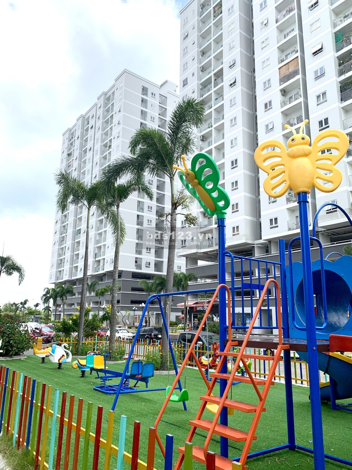 Bán căn hộ góc chính chủ, DT 72m², view Quận 1 giá 1,870 tỷ (bao hết) vay được 1,2 tỷ