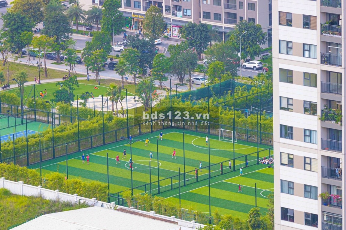 Rẻ bất ngờ! Bán căn hộ cao cấp Rubi, 86m² 3PN2WC, tầng trung, view thoáng, chỉ 3,3 tỷ - Vinhomes OCP