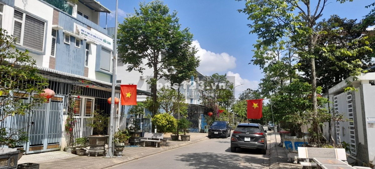 Nhà mặt tiền khu đô thị Uhome Đường Lê Lợi bán giá tốt