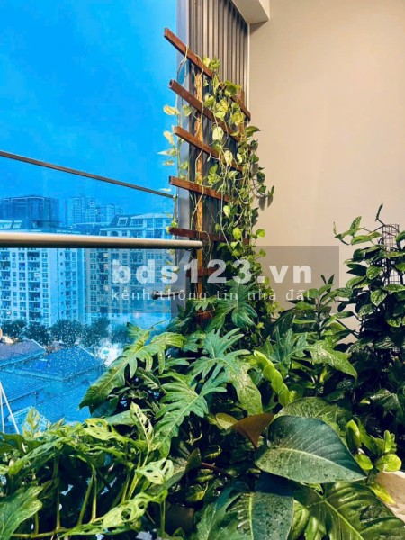 Cho thuê nhanh căn hộ Midtown 2PN, view đẹp, nội thất sang trọng