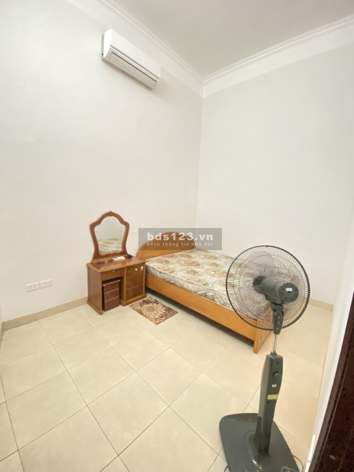 Cho thuê phòng trọ tại ngã 3 Bưởi Lạc Long Quân