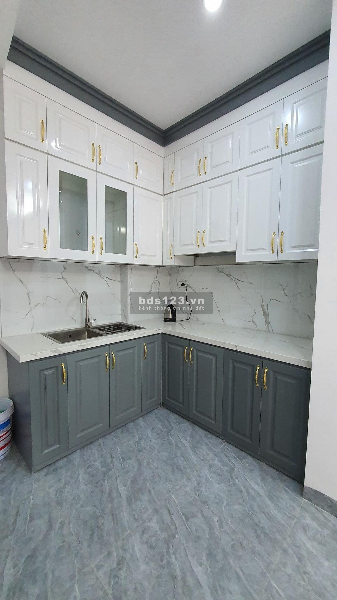 Hiến bán nhà lô góc kinh doanh - Ô tô 7 chỗ - Háng xóm TIME CITY - Nhỉnh 3 tỷ - 5 tầng.