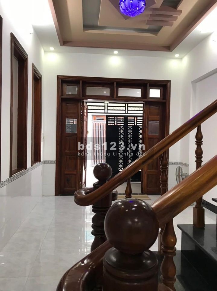 Bán đất Phú Hữu, Quận 9, Thủ Đức, DT 65m², ngang 4m, nở hậu nhẹ nhàng