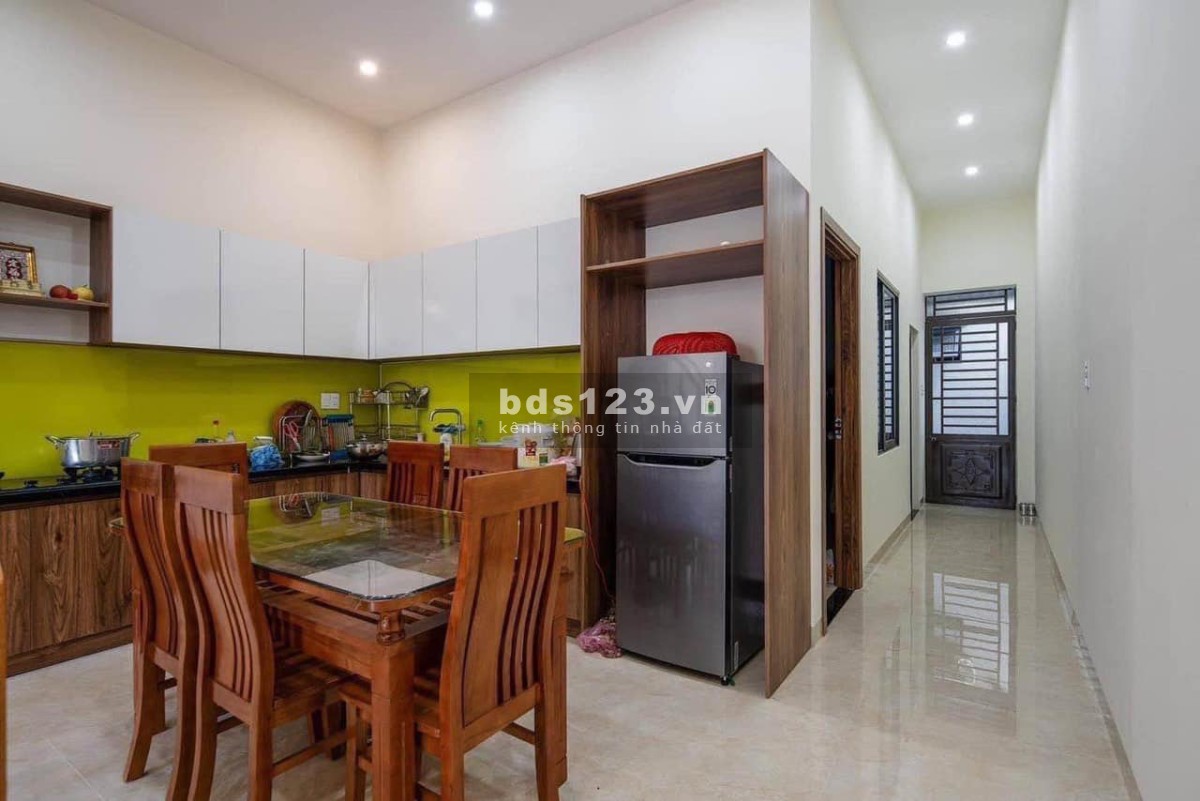 Bán nhà riêng hẻm xe hơi tại Bình Thạnh DT 40m² x 3 tầng, 4PN giá 3,5 tỷ