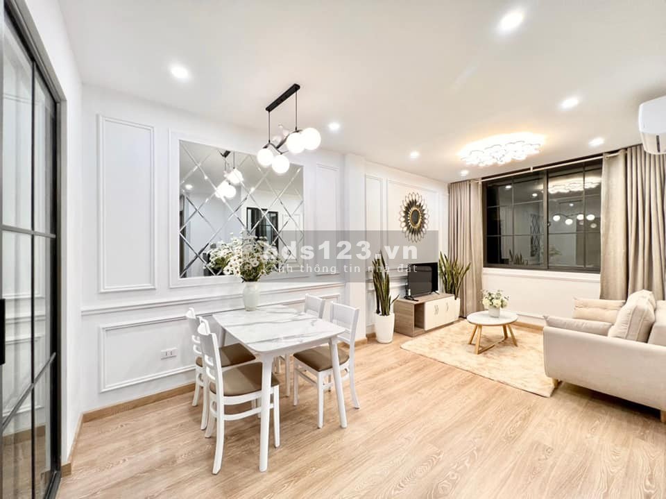 Bán đất vàng còn sót lại phố Trường chinh, 150m2, 10.6 tỷ