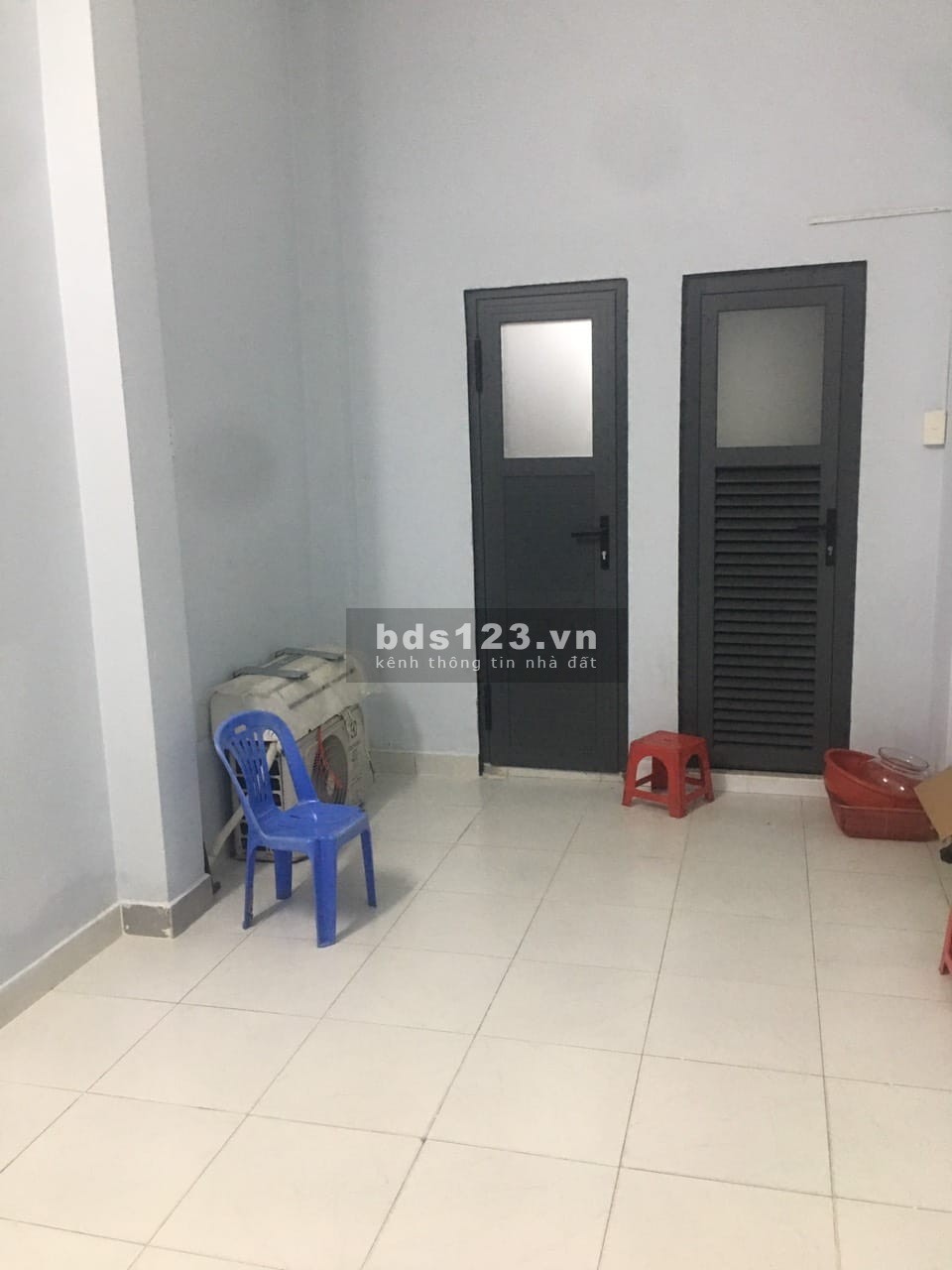 Cho thuê bằng bằng kinh doanh cực mới ngay trung tâm Quận 10, đường 3/2, giá chỉ 12 triệu/tháng
